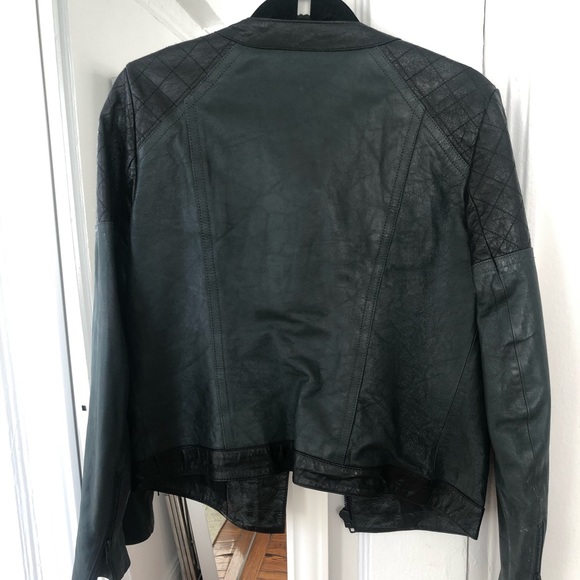 Leather jacket - Picture 2 of 4